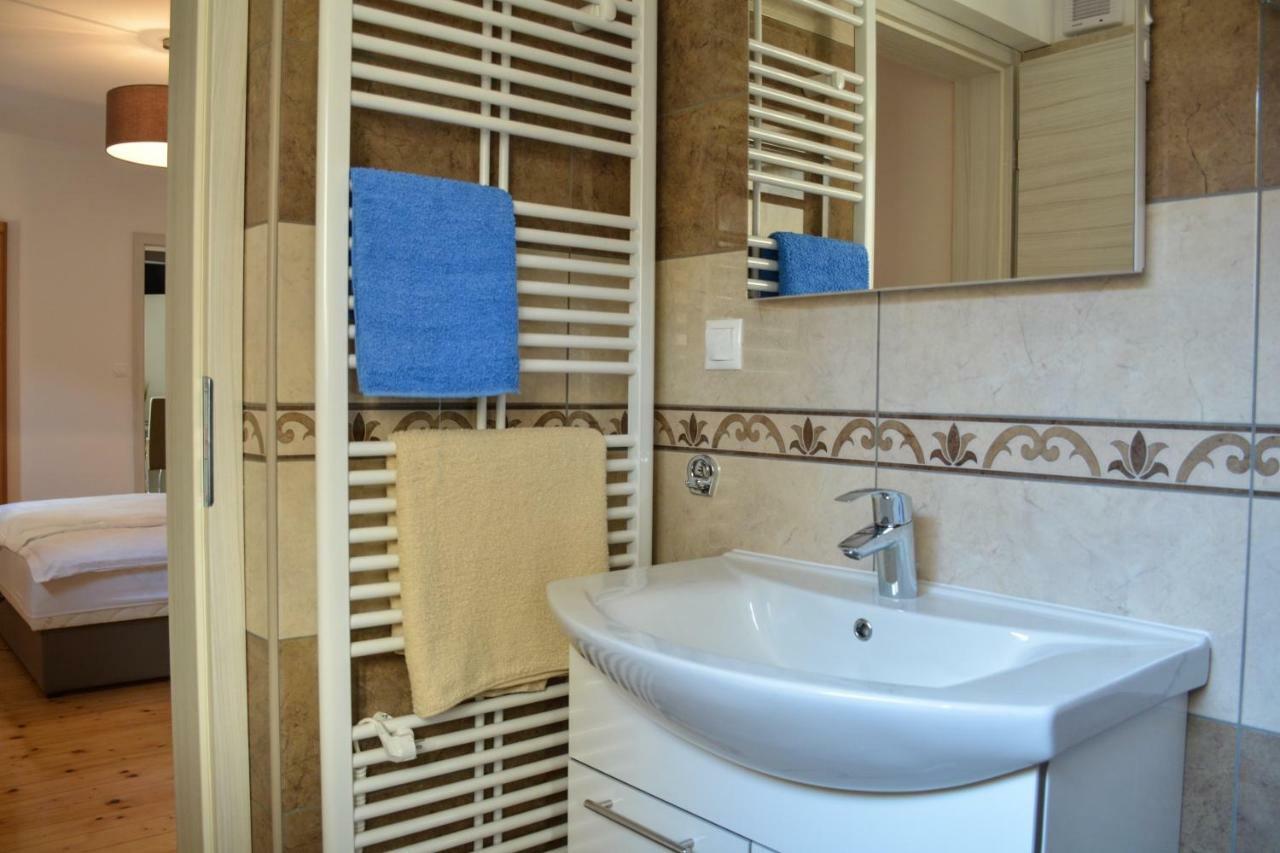 Farm Stay Zevnik Brezice Bagian luar foto