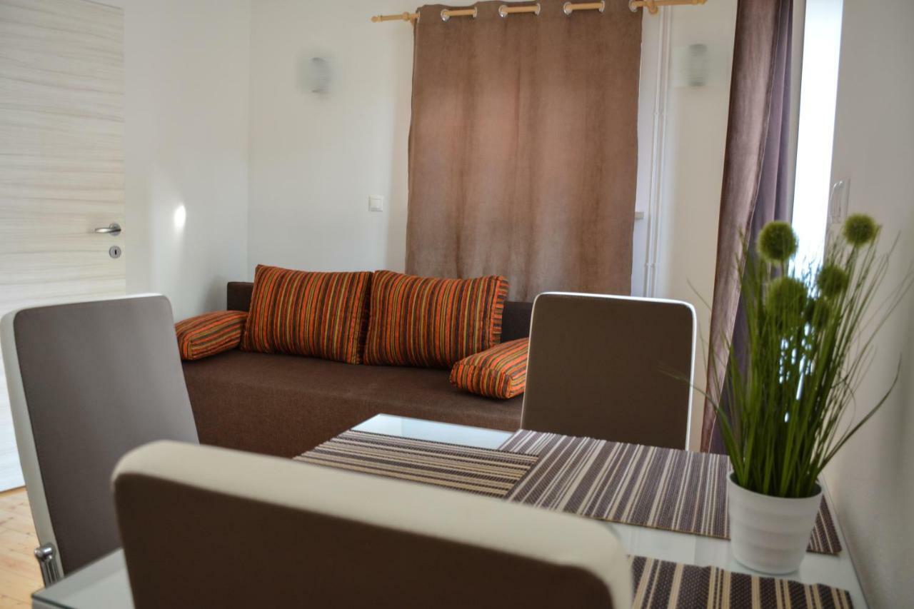 Farm Stay Zevnik Brezice Bagian luar foto