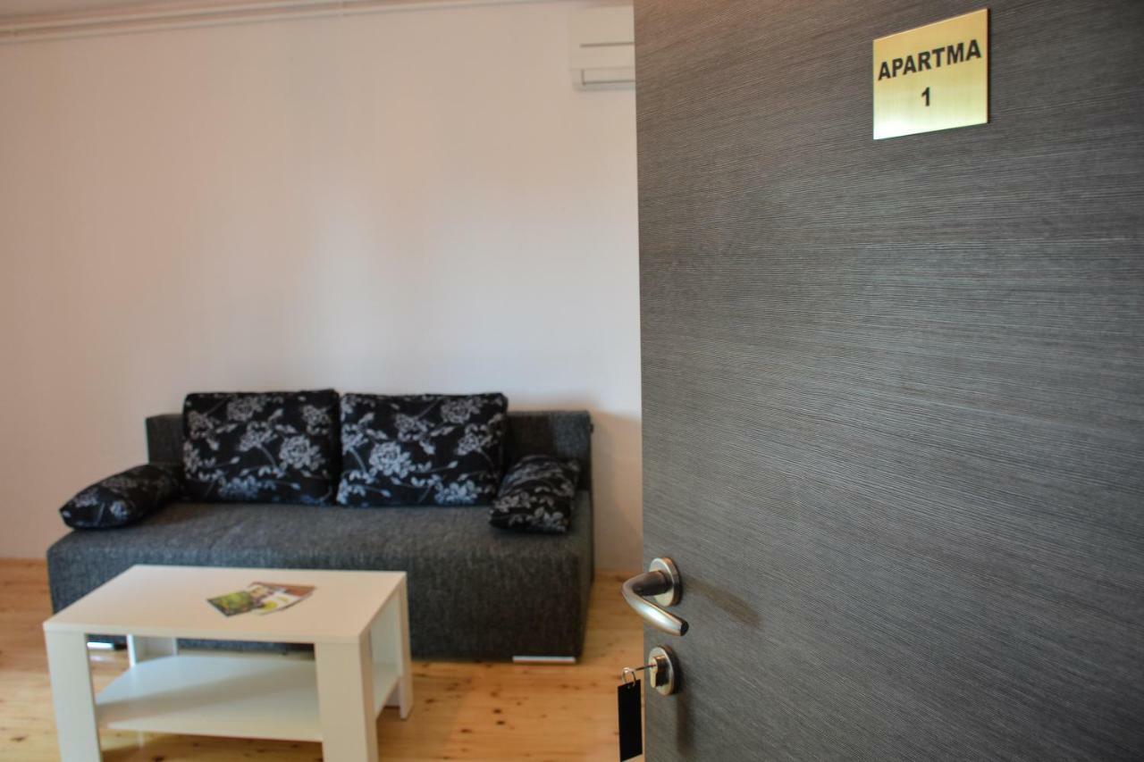 Farm Stay Zevnik Brezice Bagian luar foto