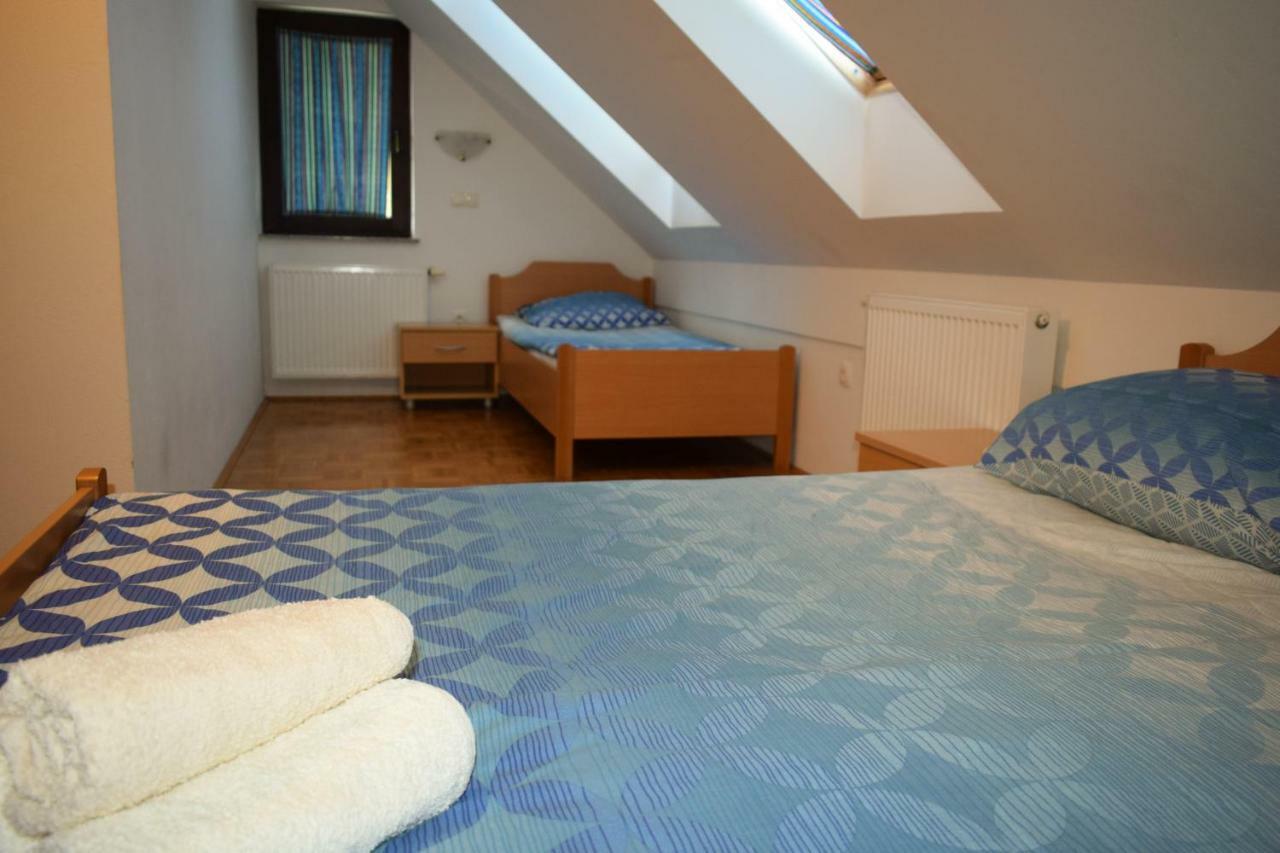 Farm Stay Zevnik Brezice Bagian luar foto